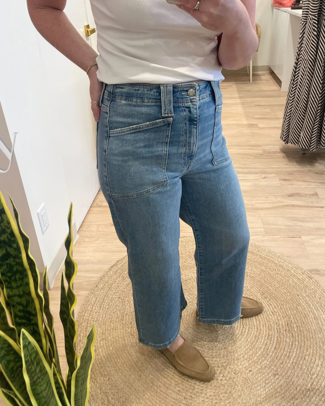 Valley Girl Patch Pocket Wide Leg Jeans