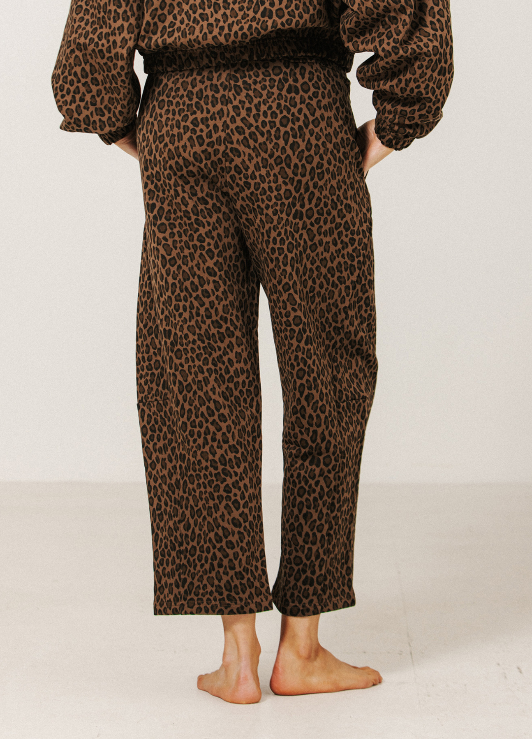 Leopard Barrel Sweatpant