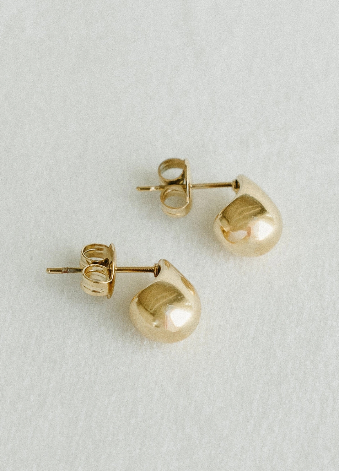 Lune Drop Gold Earrings