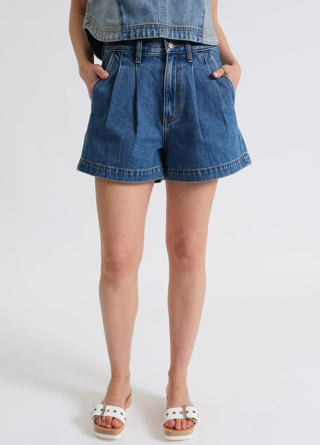 Coronado Pleated Jean Shorts