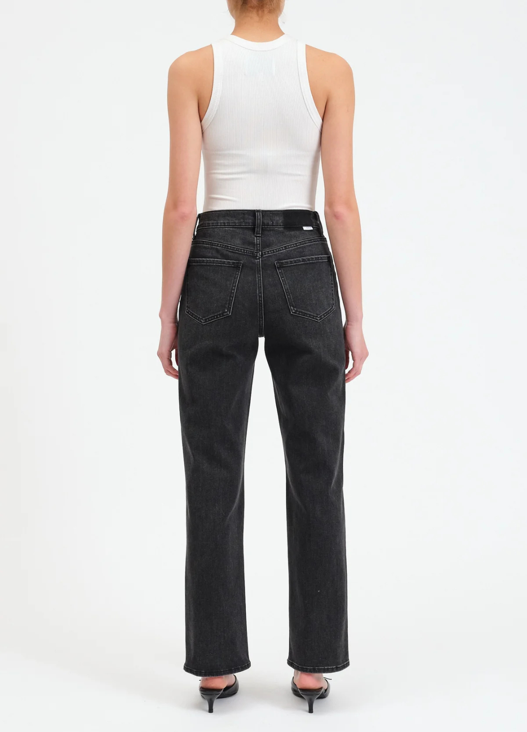 Sundaze Vintage Straight Leg Jean in Last Night