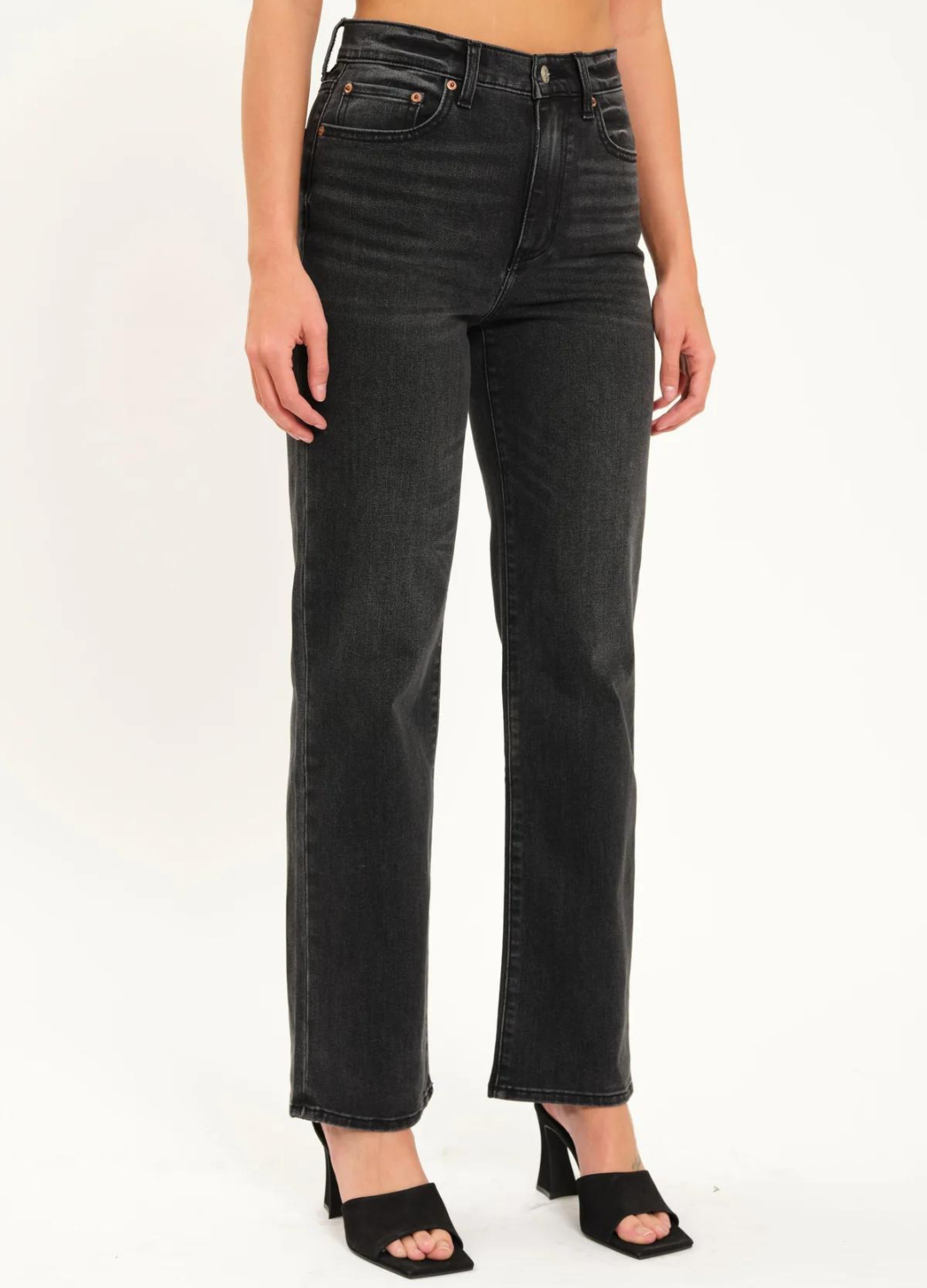 Sundaze Vintage Straight Leg Jean in Last Night