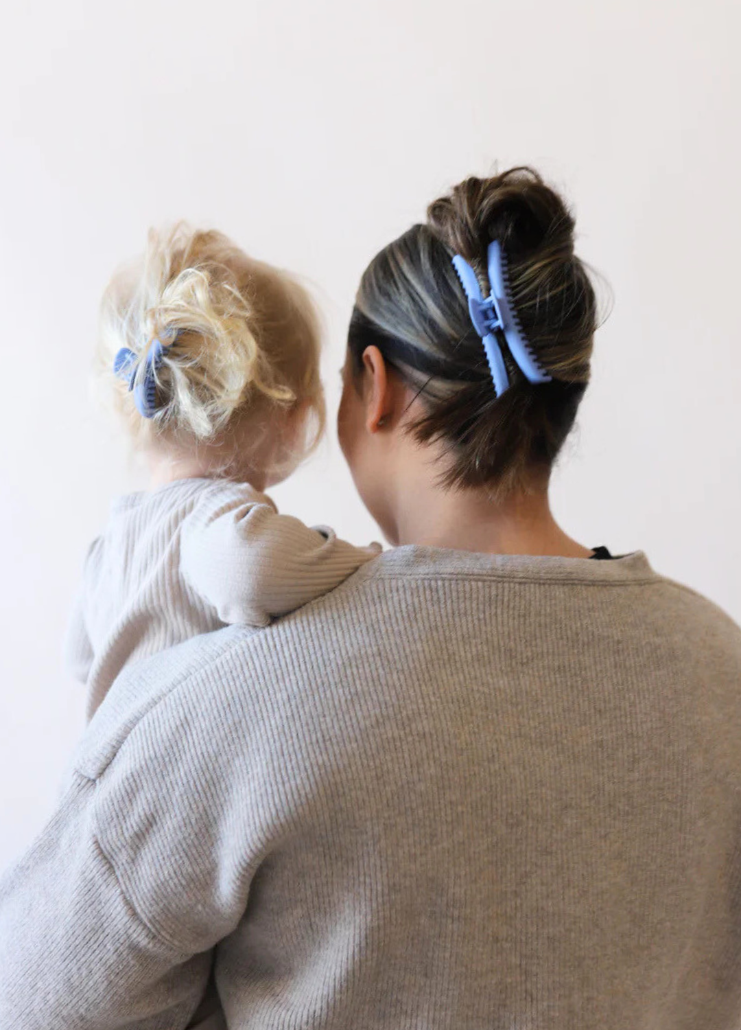 Midi Hold Everything Claw