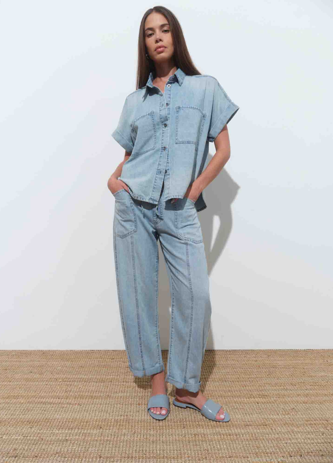 Villa Drawstring Barrel Leg Chambray Pants