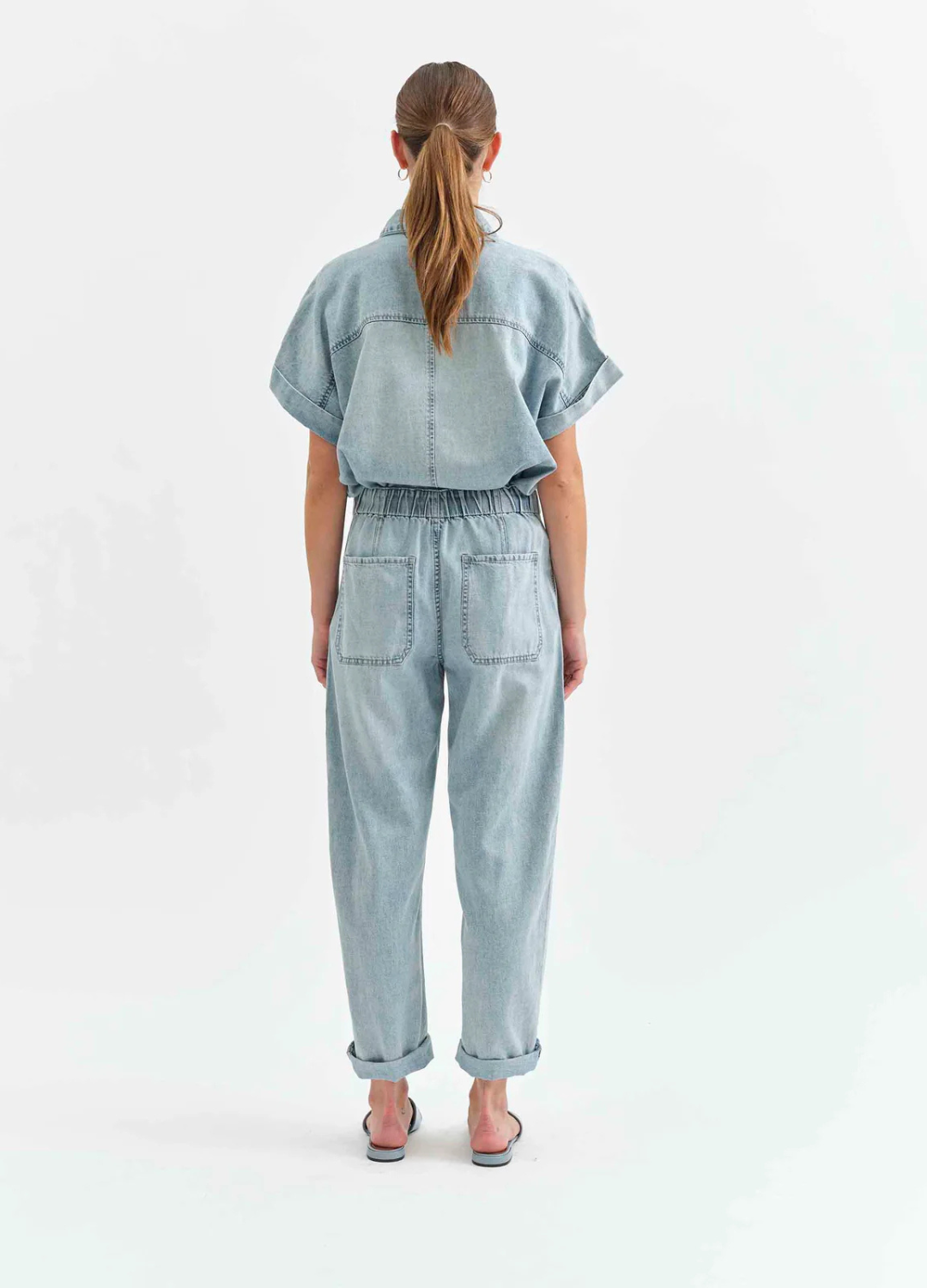 Villa Drawstring Barrel Leg Chambray Pants