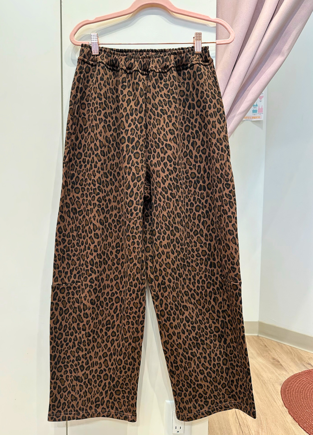 Leopard Barrel Sweatpant