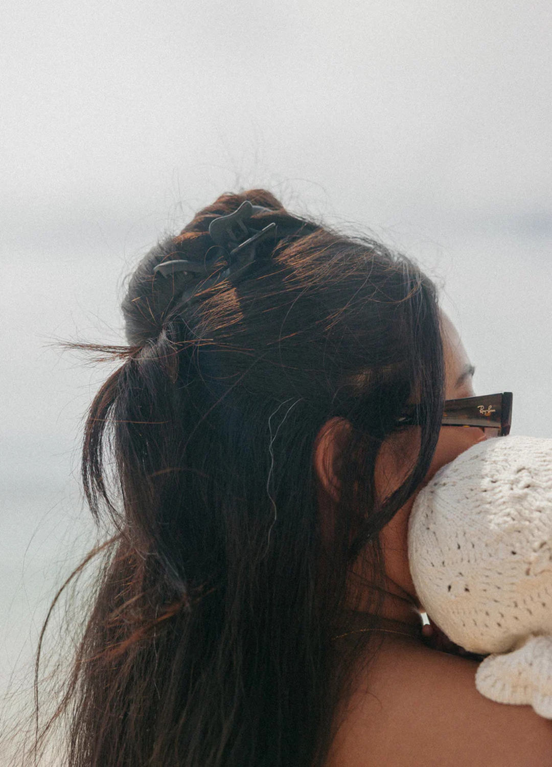 Midi Hold Everything Claw - Wavy