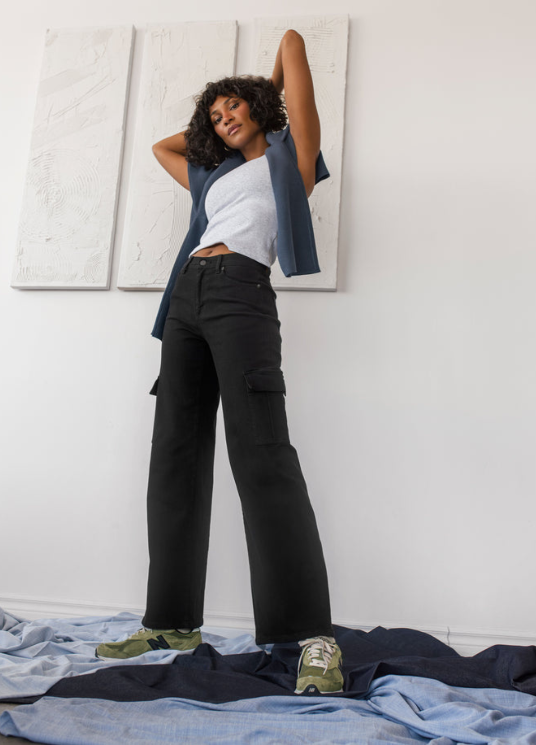 Classic Rise Wide Leg Denim in Black Cargo Pocket