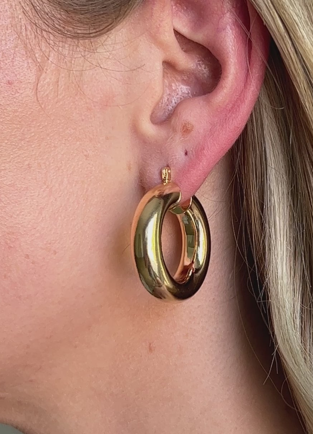 Goldie Hoops