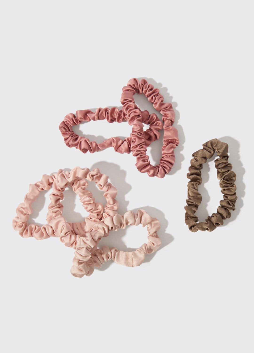 Holiday Edition Gift Set: 6 Piece Satin Scrunchie