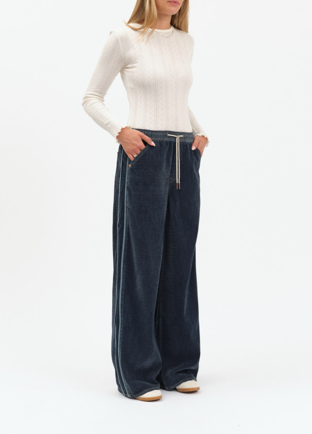 Cozy Wide Leg Pull On Jean in Sky Whisper