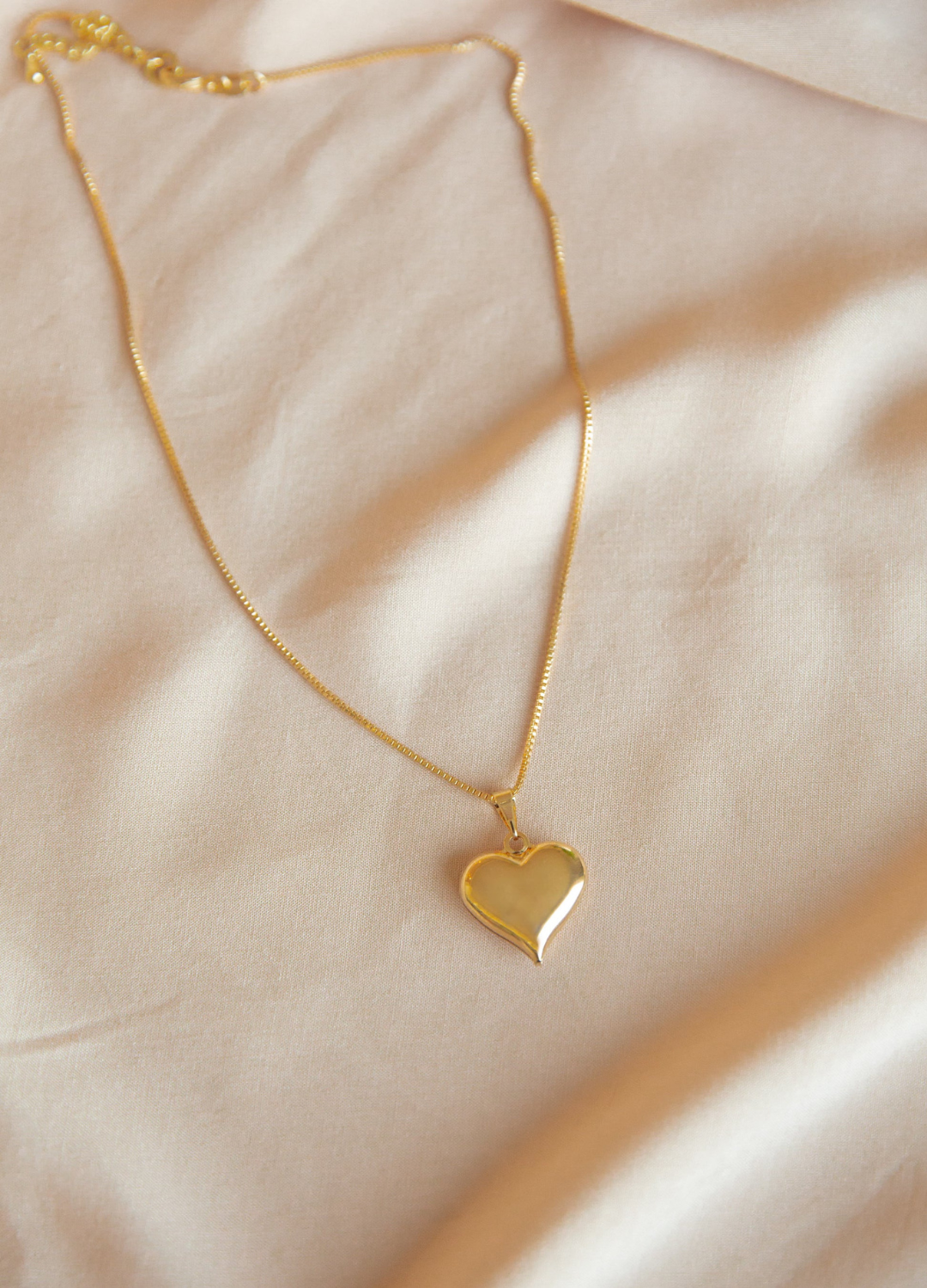 Amore Puffy Heart Necklace