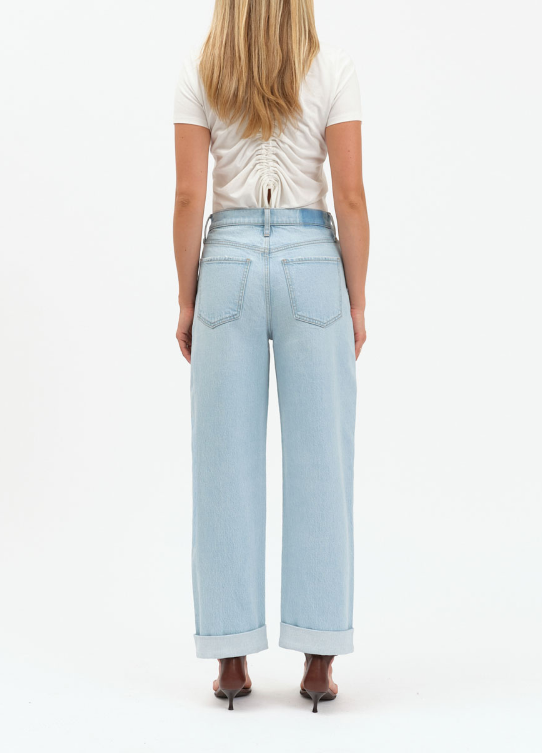 Venice Barrel Leg in Slow Dance