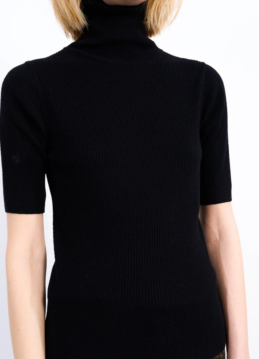 Ribbed Knit Half Sleeve Turtleneck Sweater